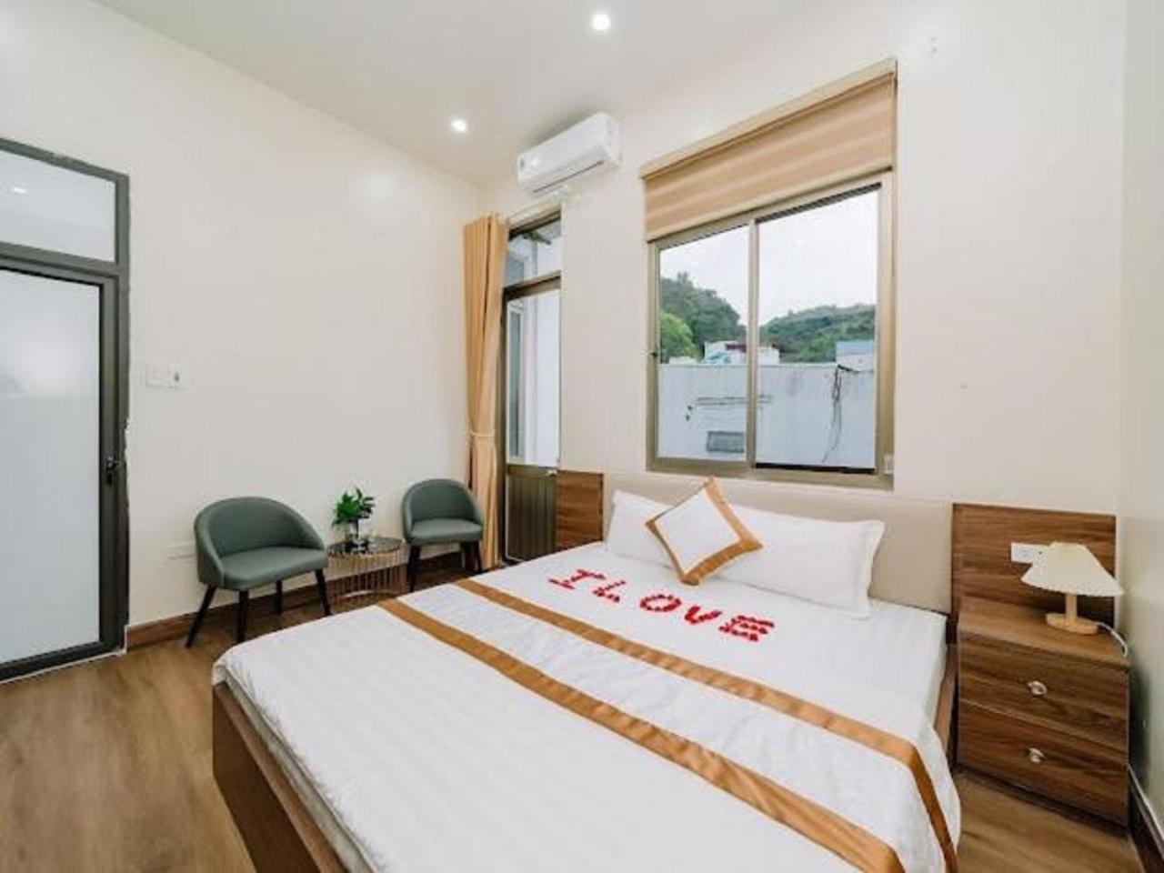 Brother Friendly - Gia Cat Long Hotel Dong Khe Sau Exteriör bild